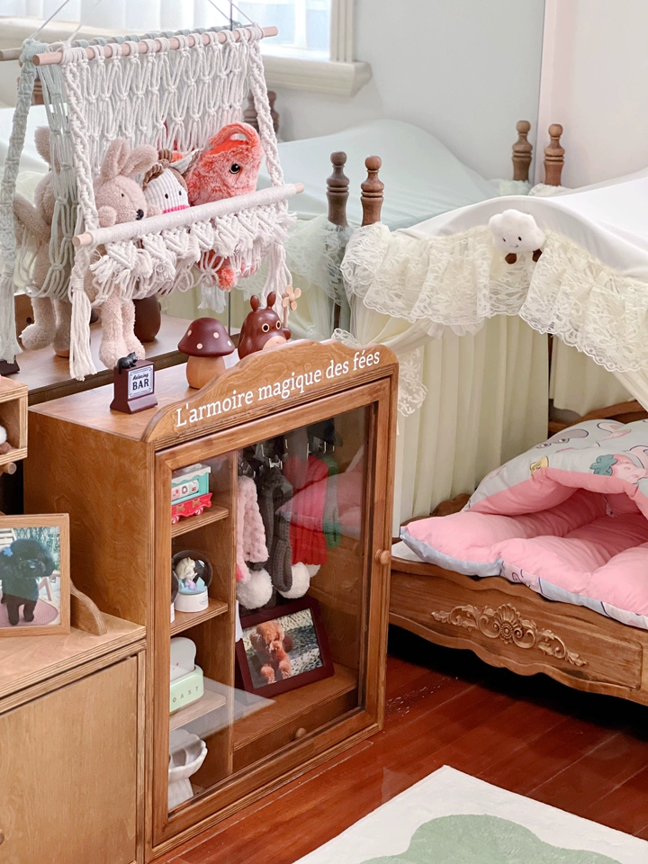 Canopy princess vintage pet bed detail 17